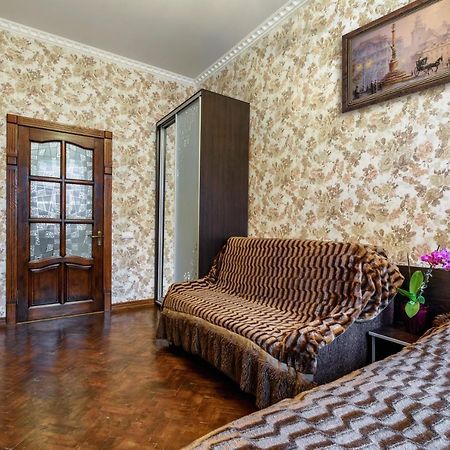 Apartamenty Polytehnichna Str. Lviv Exterior foto